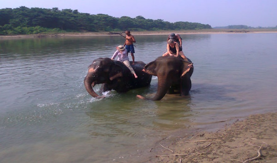 Chitwan Jungle Safari 5 Night 6 Days